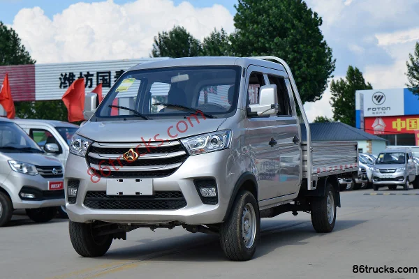 Changan Kuayue Xinbao T5 Comfort Edition 1.6L Gasoline 122hp 4X2(6 wheels) 2.71m Double Row Flatbed Mini Truck (Single Rear Wheel)(China VI)