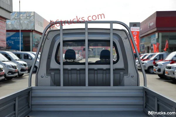 Changan Kuayue Xinbao T5 Comfort Edition 1.6L Gasoline 122hp 4X2(6 wheels) 2.71m Double Row Flatbed Mini Truck (Single Rear Wheel)(China VI)