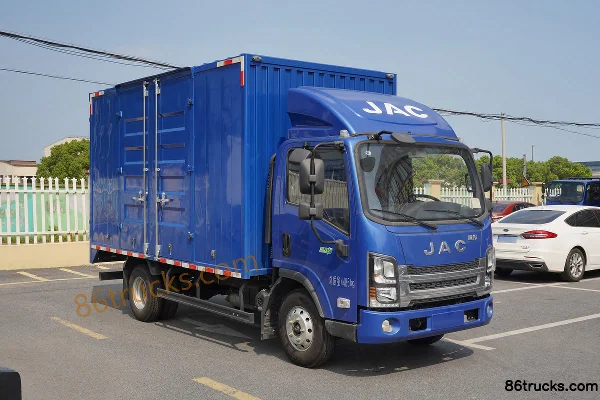JAC Weiling K5 130hp 4X2(6 wheels) 3.82m row-half van light truck Exterior
