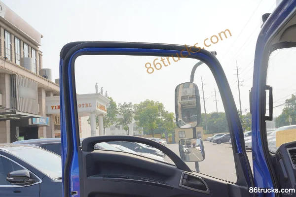 JAC Weiling K5 137 hp 4X2(6 wheels) 4.15m Single Row Van Light Truck (WLY 5-speed) Cab (1) | 86Trucks