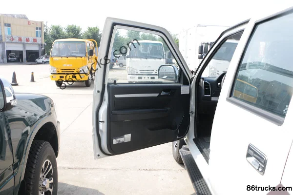 Qingling Isuzu T17 2021 3.0T Diesel 142 hp 4WD Standard Wheelbase Double Row Pickup Chassis (1) | 86Trucks
