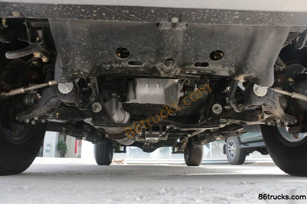 Qingling Isuzu T17 2021 3.0T Diesel 142 hp 4WD Standard Wheelbase Double Row Pickup Body (1) | 86Trucks