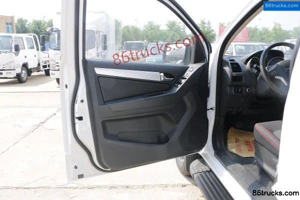 Qingling Isuzu Daka TAGA 2021 version Super Value 3.0T diesel 143 ch manuel 2 roues motrices empattement long double cabine pick-up (China V