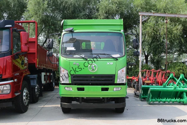 SHACMAN Commercial Vehicle Xuande X9 200 hp 4X2(6 wheels) 4m dump truck Exterior (2) | 86Trucks