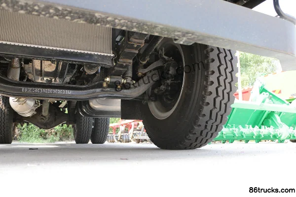 SHACMAN Commercial Vehicle Xuande X9 200 hp 4X2(6 wheels) 4m dump truck Chassis (3) | 86Trucks