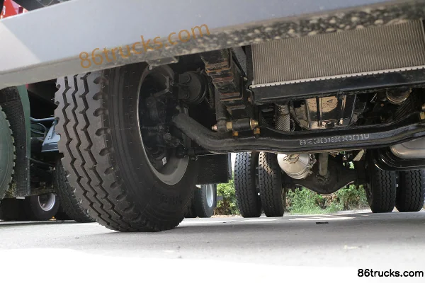 SHACMAN Commercial Vehicle Xuande X9 200 hp 4X2(6 wheels) 4m dump truck Chassis (2) | 86Trucks