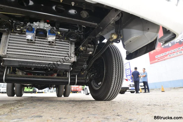 Foton Xiaoyun 7 115hp 4X2(6 wheels) 3.67m Single Row Dump Truck Chassis (3) | 86Trucks