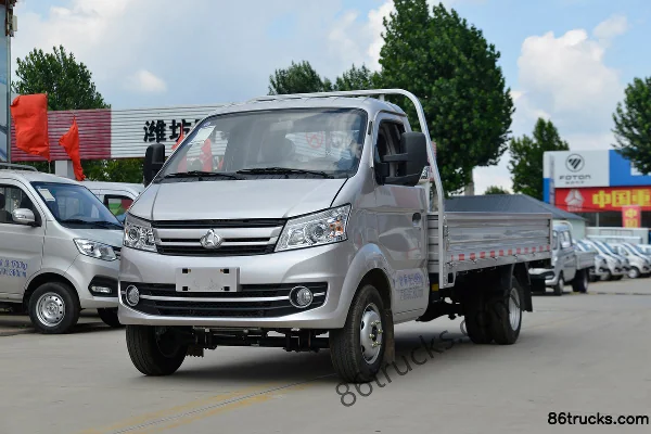 Changan Kuayue Wang X5 standard version 1.6L 122 hp 4X2(6 wheels) 3.6m single-row flatbed micro truck (China VI) Exterior (3) | 86Trucks