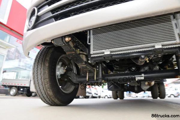 Changan Kuayue Wang X5 standard version 1.6L 122 hp 4X2(6 wheels) 3.6m single-row flatbed micro truck (China VI) Chassis (2) | 86Trucks