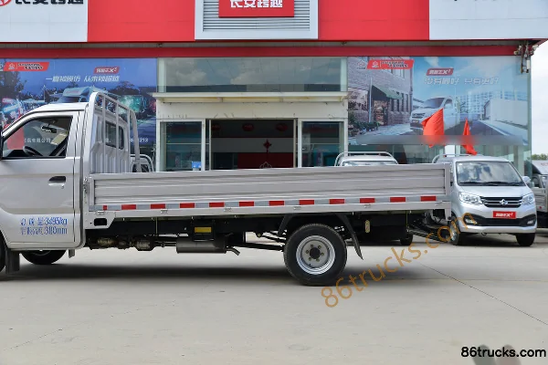 Changan Kuayue Wang X5 standard version 1.6L 122 hp 4X2(6 wheels) 3.6m single-row flatbed micro truck (China VI) Body (2) | 86Trucks