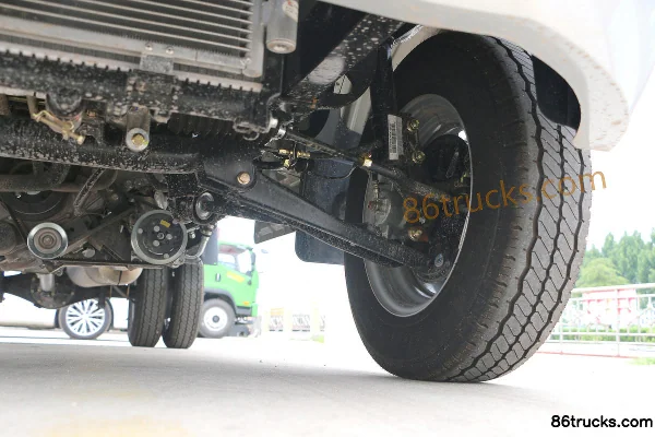 Changan Kuayue King X1 Standard Edition 1.6L 122 hp 4X2(6 wheels) 2.96m Refrigerated Truck (China VI) Chassis (3) | 86Trucks