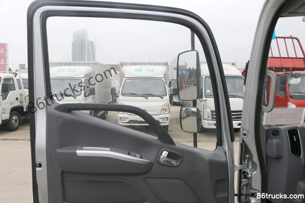 Foton Yutu II 152 hp 4X2(6 wheels) 4.17m AMT automatic single-row flatbed light truck (China VI) Cab (3) | 86Trucks