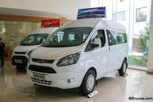 JMC New Transit 122 hp 9-Seat 2.0T Diesel Medium Wheelbase Medium Roof Multi-Purpose Commercial Vehicle (China VI) Exterior (3) | 86Trucks
