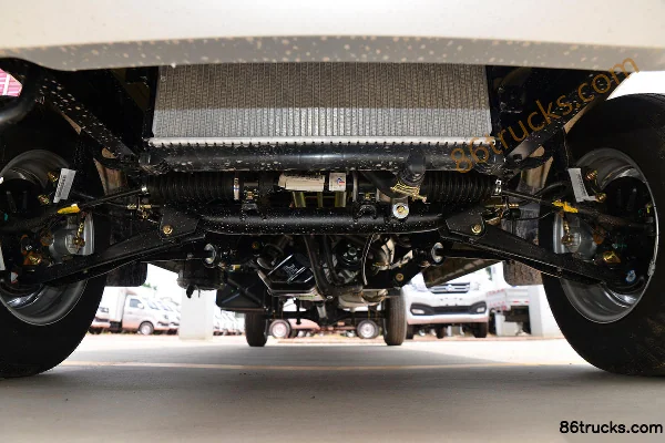 Changan Kuayue King X1 Standard 1.6L CNG 105hp 4X2(6 wheels) 2.55m double-row flatbed light truck (China VI)(single rear wheel) Chassis (1)