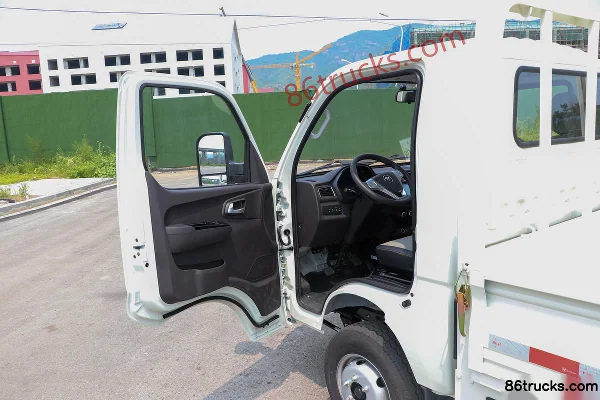 Foton Xiangling M2 Luxe 1.5L 143ch 4X2(6 roues) essence camion plateau micro 3,7m cabine simple (1) | 86Trucks