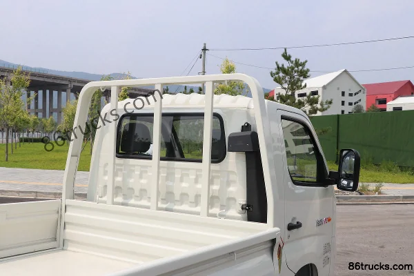 Foton Xiangling M2 Luxe 1.5L 143ch 4X2(6 roues) essence camion plateau micro 3,7m cabine simple Carrosserie (2) | 86Trucks