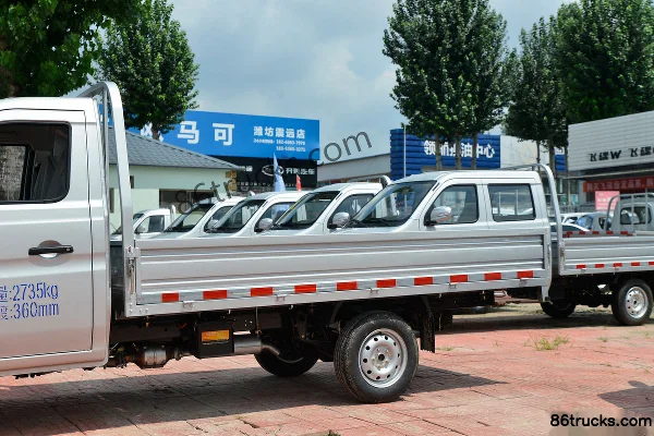 Changan Kuayue Wang X1 standard 1.3L 91 ch 4X2(6 roues) essence 3.05m camion plateau simple cabine (roue arrière simple) (China VI) Carrosse
