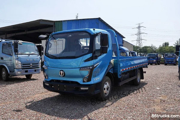 Feidi W5 130hp 4X2(6 wheels) 4.18m Single Row Flatbed Light Truck (China VI) Exterior (3) | 86Trucks