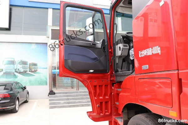 Foton Auman EST Northern Edition 580hp 6X4(10 wheels) AMT automatic tractor truck (China VI) Cab (1) | 86Trucks