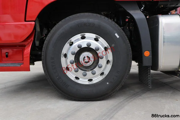 Foton Auman EST Northern Edition 580hp 6X4(10 wheels) AMT automatic tractor truck (China VI) Chassis (2) | 86Trucks
