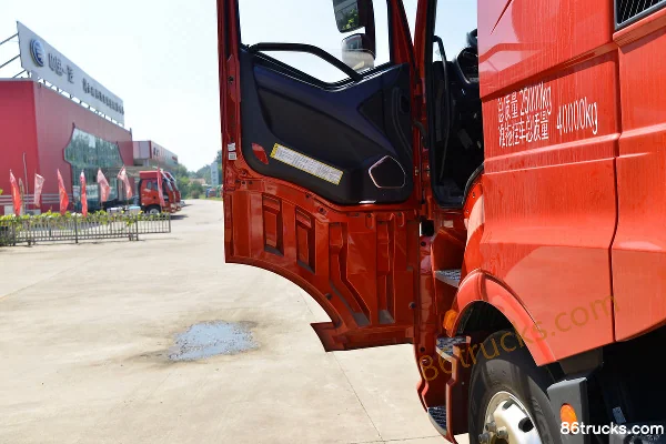 FAW Jiefang J6V Heavy Truck Northern Edition 520 hp 6X4(10 wheels) AMT Automatic Tractor Truck Cab (2) | 86Trucks