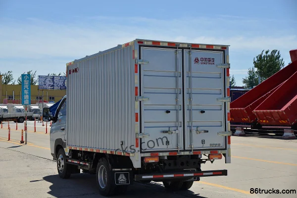 Sinotruk HOWO Xiaoshuai 130hp 4X2(6 wheels) 3.6m Single Row Van Light Truck (Hydraulic Brake) Body (3) | 86Trucks