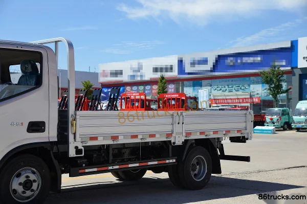 Foton Times Linghang G5 158 hp 4X2(6 wheels) 4.17m Single-row Flatbed Light Truck (China VI) Body (1) | 86Trucks