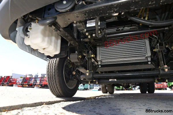 Feidi DX Lexiang 1.9L 102 hp 4X2(6 wheels) 3.6m single-row van mini truck Chassis (2) | 86Trucks