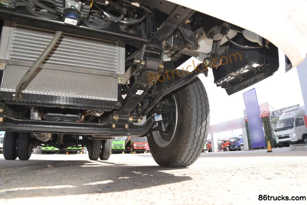 SHACMAN Commercial Vehicle Xuande Wing 9 Xinrui Edition 156hp 4X2(6 wheels) 4.12m Refrigerated Truck (China VI) Chassis (3) | 86Trucks