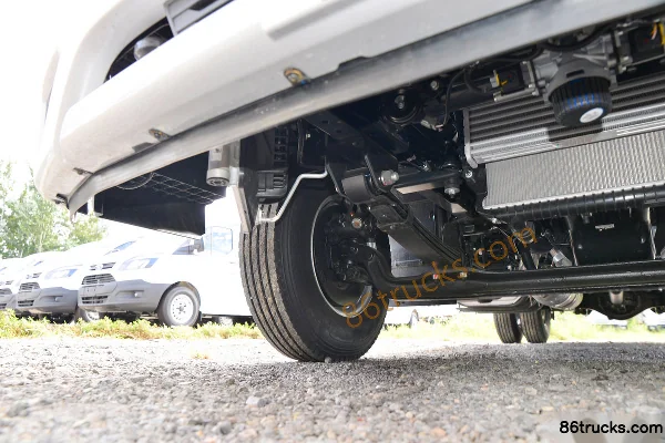 JMC Kaiyun+ Wide Body 129 hp 4X2(6 wheels) 4.2m Single Row Van Light Truck (China VI) Chassis (2) | 86Trucks