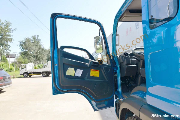 FAW Jiefang Hu V 190 hp 4X2(6 wheels) 5.2m dump truck Cab (1) | 86Trucks