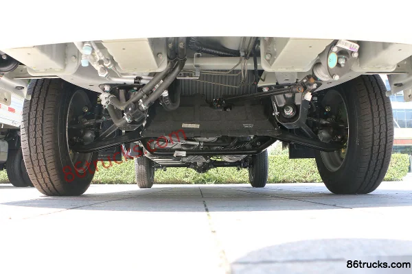 Foton Xiangling M1 Luxury 1.6L 122hp 4X2(6 wheels) Gasoline 2.55m Double Row Van Mini Truck (China VI) Chassis (1) | 86Trucks