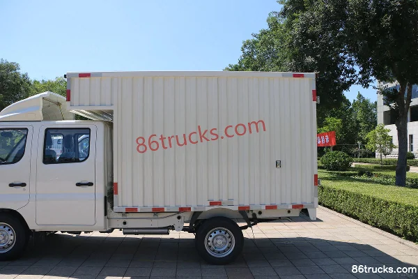 Foton Xiangling M1 Luxury 1.6L 122hp 4X2(6 wheels) Gasoline 2.55m Double Row Van Mini Truck (China VI) Body (3) | 86Trucks