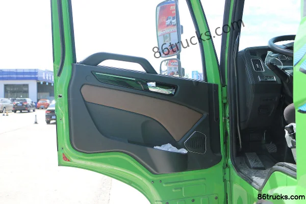 FAW Jiefang Qingdao Long V2.0 245 hp 6X2(8 wheels) 6X2R 4.5m Off-road Dump Truck Cab (2) | 86Trucks