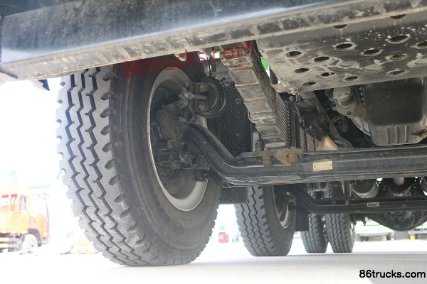 FAW Jiefang Qingdao Long V2.0 245 hp 6X2(8 wheels) 6X2R 4.5m Off-road Dump Truck Chassis (2) | 86Trucks