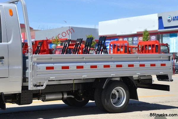 Heibao Auto Express Leopard 1.6L 122 hp 4X2(6 wheels) Gasoline 3.3m single-row flatbed micro truck (China VI) Body (1) | 86Trucks