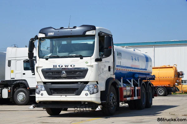 Sinotruk HOWO TX 290 ch 6X4(10 roues) camion citerne d'arrosage LNG (marque Luye) Extérieur (3) | 86Trucks