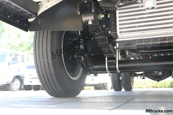 Foton Times Small Card Star 5 115hp 4X2(6 wheels) 4.2m single-row flatbed light truck Chassis (2) | 86Trucks