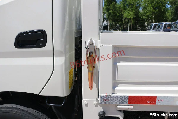 Foton Times Small Card Star 5 115hp 4X2(6 wheels) 4.2m single-row flatbed light truck Body (3) | 86Trucks