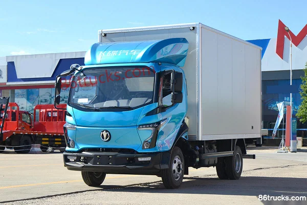 Feidi W5 150hp 4X2(6 wheels) 4.16m Single Row Van Truck Exterior (3) | 86Trucks