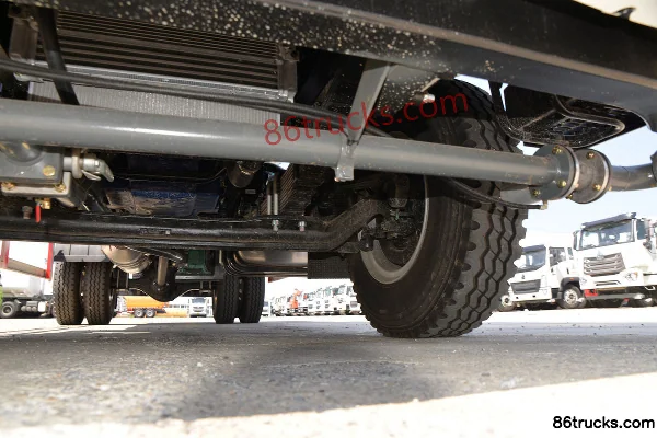 Sinotruk HOWO G5X 220 hp 4X2(6 wheels) Water Sprinkler Truck (Luye Brand)(Capacity 10.67) Chassis (3) | 86Trucks