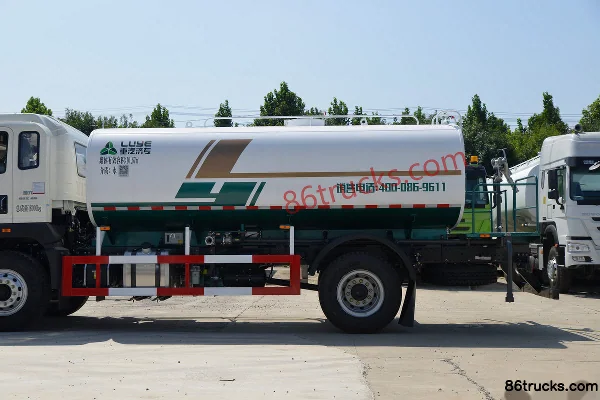 Sinotruk HOWO G5X 220 hp 4X2(6 wheels) Water Sprinkler Truck (Luye Brand)(Capacity 10.67) Body (2) | 86Trucks