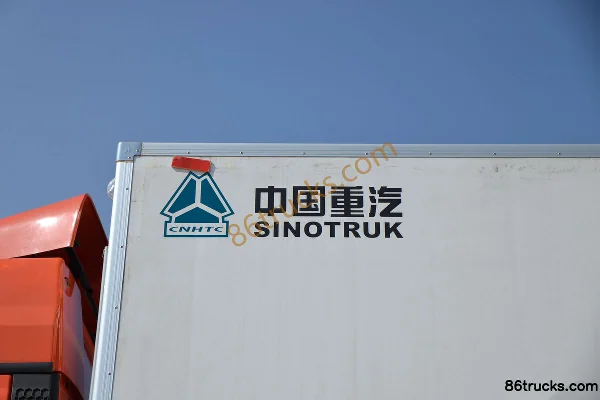 Sinotruk Sitrak SITRAK G7 510 hp 8X4(12 wheels) 9.45m AMT Automatic Refrigerated Truck Body (3) | 86Trucks