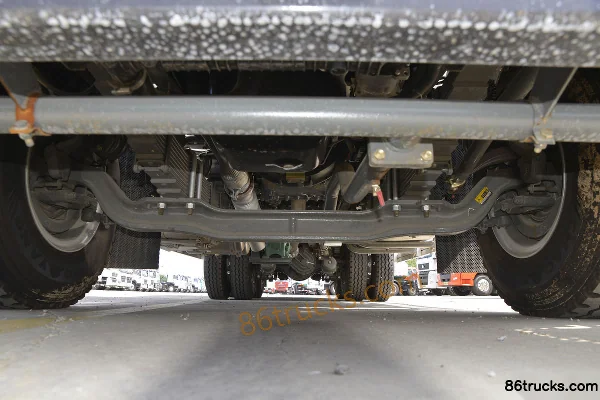 Sinotruk Sitrak SITRAK C5H 310hp 6X4(10 wheels) Water Sprinkler Truck (Lvye Brand)(13.33m³) Chassis (1) | 86Trucks