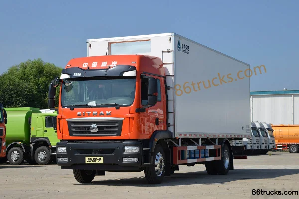 Sinotruk Sitrak G5 250hp 4X2(6 wheels) Refrigerated Truck (Luye Brand) Exterior (3) | 86Trucks