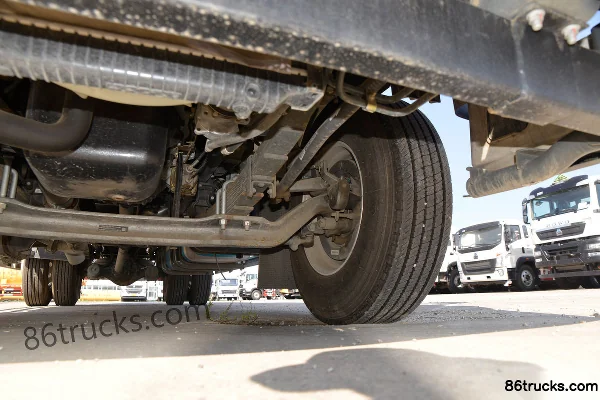 Sinotruk HOWO TX 250ch 4X2(6 roues) camion frigorifique (marque Lvye) Châssis (3) | 86Trucks