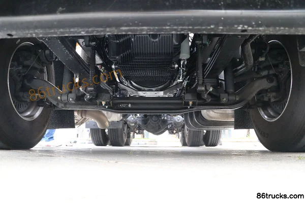 Guangqi HINO 700 Zhizhen Heavy Truck 560 hp 6X4(10 wheels) Tractor Truck (China VI) Chassis (1) | 86Trucks