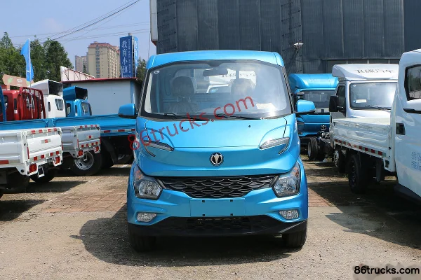 Feidi Q3 Series 122hp 4X2(6 wheels) 2.8m Single Row Flatbed Mini Truck Exterior (2) | 86Trucks