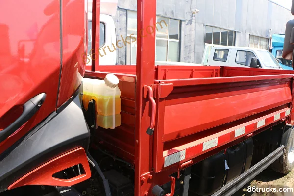 Feidi W5 150 ch 4X2(6 roues) camion léger à plateau simple 4,18 m (China VI) Carrosserie (1) | 86Trucks