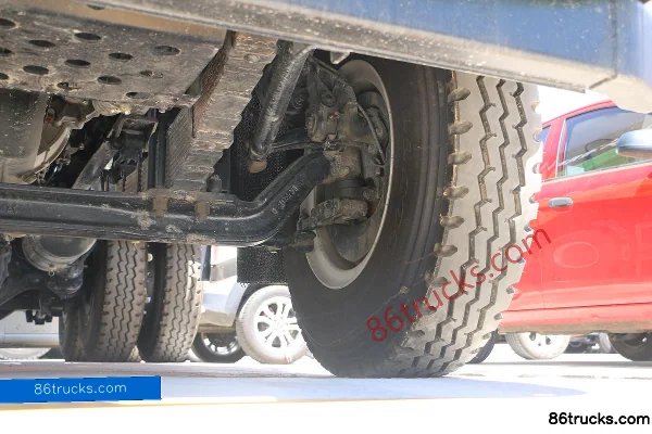 FAW Jiefang Qingdao Long V2.0 270 hp 6X4(10 wheels) 4.8m Dump Truck (China VI) Chassis (3) | 86Trucks